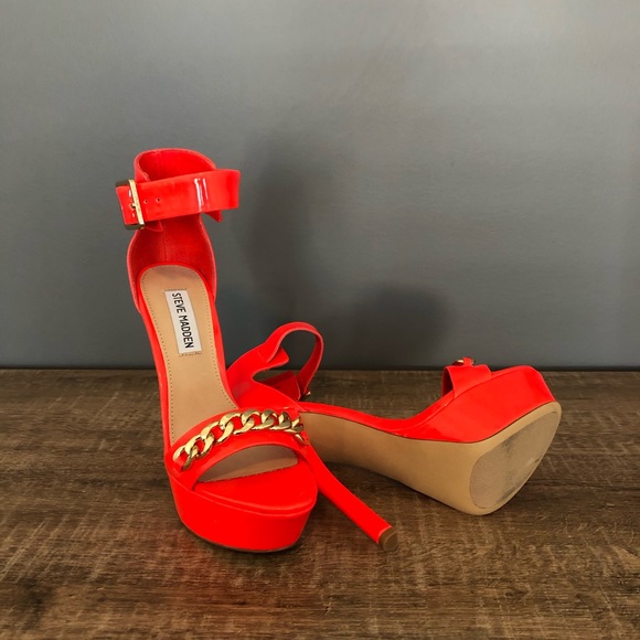 ❌SOLD❌ Steve Madden Neon Sandals - Picture 1 of 4